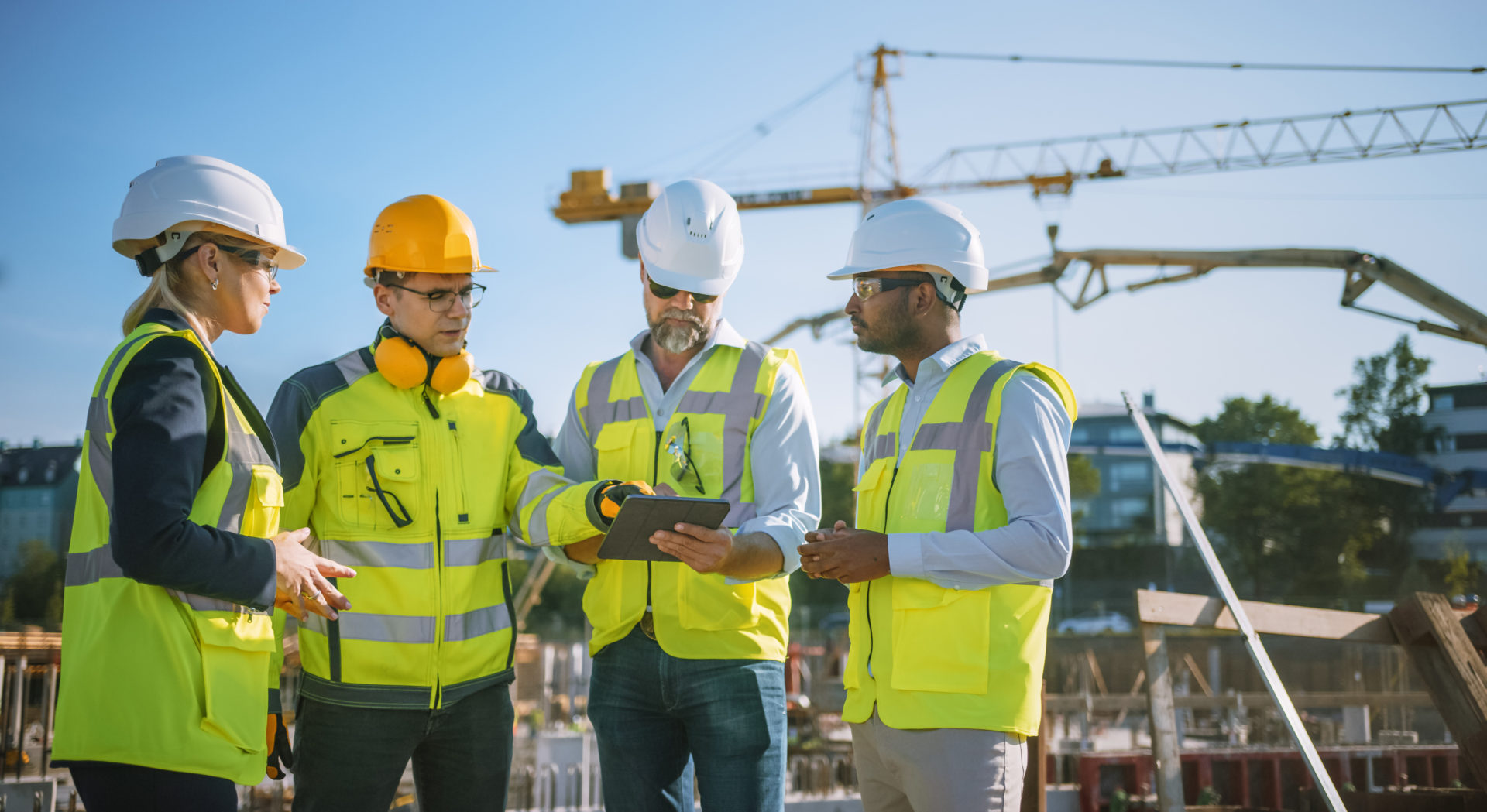 Have You Tried Cross Collaboration AutoCAD Feature 1530x836 1